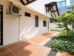 Holland Gardens (D10), Semi-Detached #564588161